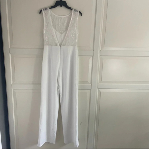 New! Lulus Romantic Inclinations Lace Backless Wide-Leg Jumpsuit 33103 - Picture 3 of 10